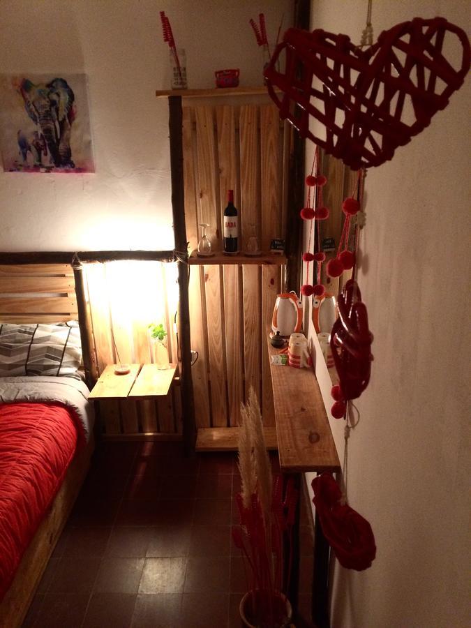 הומאהואקה La Puerta Verde Hostel & Bar מראה חיצוני תמונה