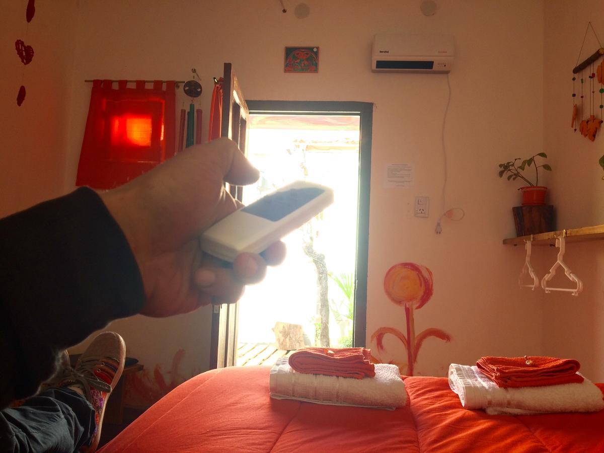 הומאהואקה La Puerta Verde Hostel & Bar מראה חיצוני תמונה
