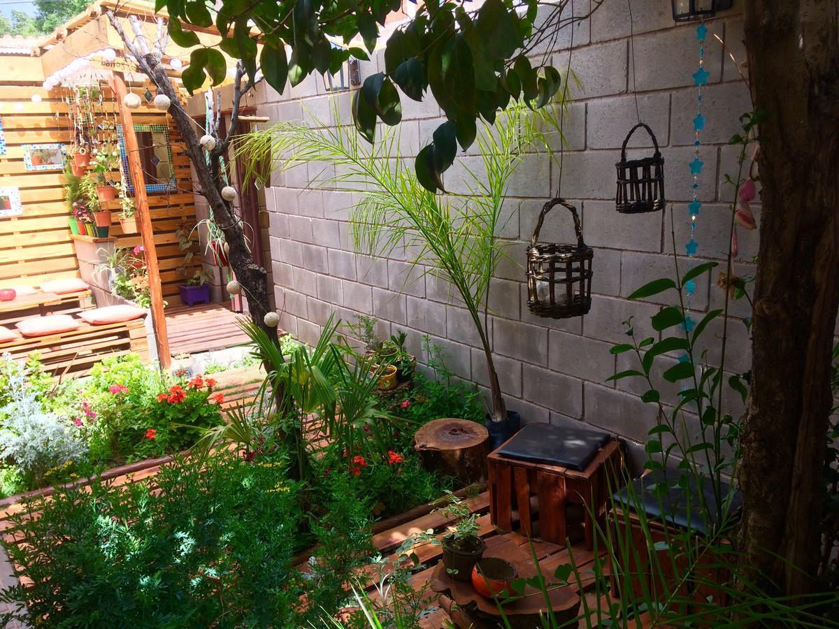הומאהואקה La Puerta Verde Hostel & Bar מראה חיצוני תמונה